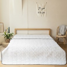 The Zari 清新純粹絎縫床罩, 純白