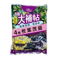 台和園藝 大補帖 枝葉茂盛肥料 4號 氮質加倍 含優質有機質 每3個月施用一次, 1.2kg, 1袋