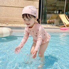 Starbean 女童半拉鍊圖案長袖泳衣 + 帽子套組