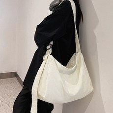 style contact 日常背帶斜揹包 TB-02