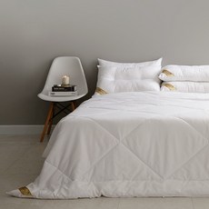 Arpeggio Basic 超細纖維羽絨四季被胎, 白色