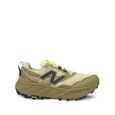 뉴발란스 히에로 트레일 스니커즈