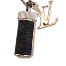 루이 비통 중고 2019 실버 도금 모노그램 이클립스 참 코스튬 네크리스