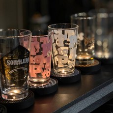 簡約時尚隔熱墊 多功能杯墊 保護桌面 易於清潔, 灰色調, 1個