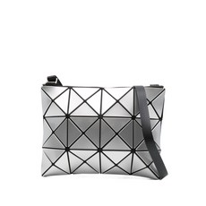 바오바오이세이미야케 루센트 기하학 패턴 숄더 백