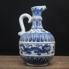 明宣德 青花龍紋 手執酒壺, 如圖所示