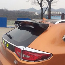 MG ZS 兩廂車改裝尾翼,23年新款名爵 ZS 專用尾翼, 1個, 低材回去自己上色