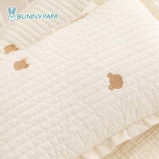 【BUNNY PAPA】荷葉邊絎縫枕頭, 1個, 小熊
