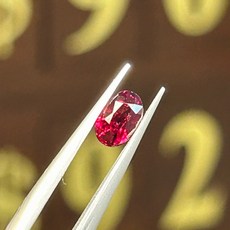無燒天然紅寶石 1.05克拉 附證書, 1個