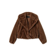 트윈셋 오버사이즈 칼라 페이크 퍼 재킷