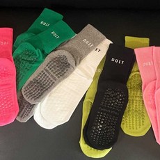 瑜伽襪子女室內運動襪 中筒襪 防滑矽膠地板襪