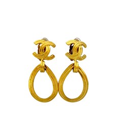 샤넬 중고 1996 CC 골드 도금 루프 드롭 클립온 코스튬 이어링