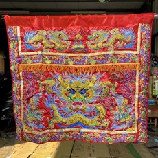 全新 立體凸繡龍鳳桌裙/桌圍 贈送防塵套, 1個