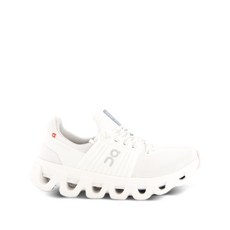 온러닝 클라우드스위프트 4 스니커즈