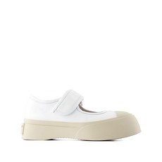 마르니 레더 뮬