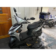 光陽 雷霆S 後架 途者 36L 銀色 靠背, 1個