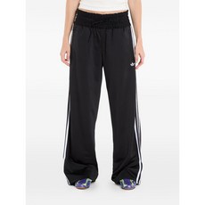 아디다스 Smocked Firebird track pants