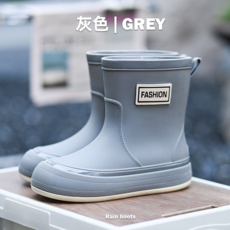 輕便防水防滑中筒雨靴