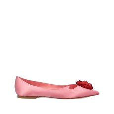 로저비비에 로즈 장식 포인티드 토 플랫 슈즈