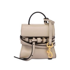 모스키노 백 키링