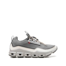 온러닝 클라우드어웨이 아스팔트 스니커즈