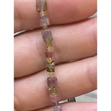 天然西瓜碧璽隨形手串, 1個