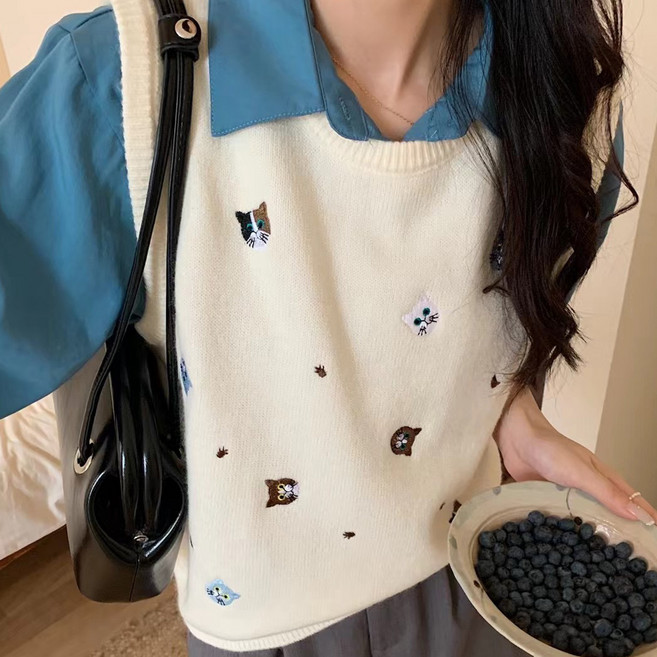 andstyle 女款喵喵刺繡圓領針織背心 263678