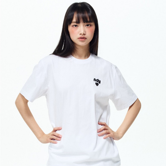NEDRY 女款圓點愛心Logo短袖T恤