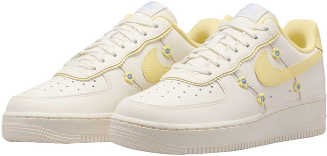 NIKE 耐吉 女款 WMNS AIR FORCE 1 '07 LX 運動鞋 IW2348-170