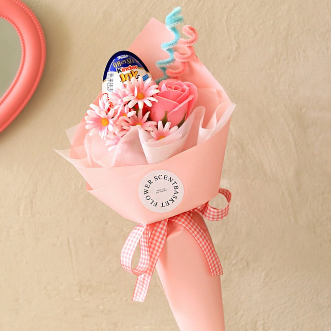 Scent Basket Sweet Bloom Kinder Joy 花束, 糖果粉(花), 隨機出貨(Kinder Joy)
