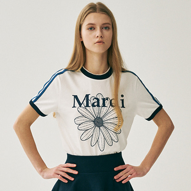 Mardi Mercredi 女款修身滾邊花朵印花棉質T恤