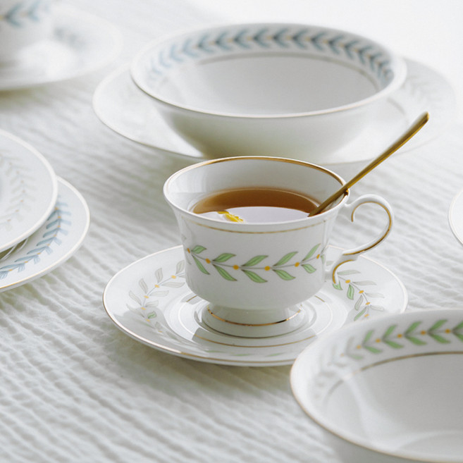 BELLE design Laurel 咖啡杯 165ml + 杯碟組, 綠色, 1套