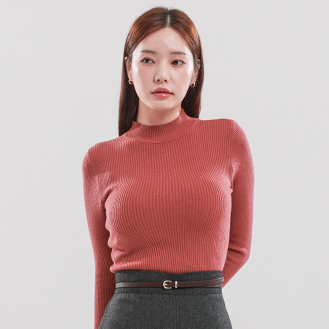 Elsso 女款簡約基本款半高領長袖高領T恤