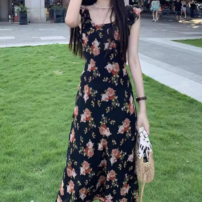 PEONIST 法式碎花修身長版連身裙 含大尺碼, 黑色