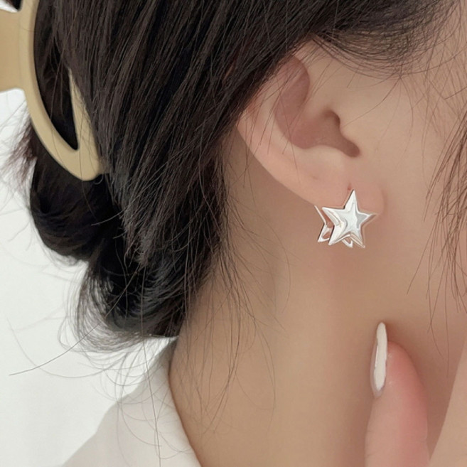 PEONIST 女性星形迷你耳環
