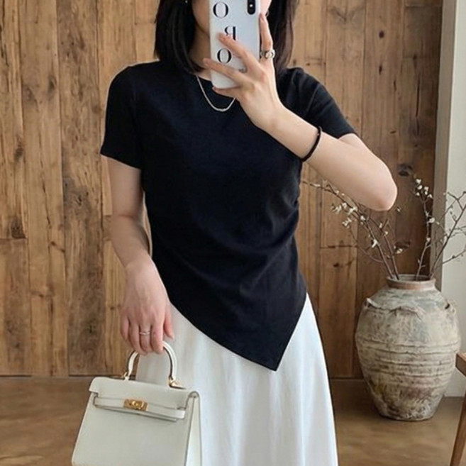 I CAN SIMPLE 女款夏季不對稱開衩褶皺細節短袖T恤
