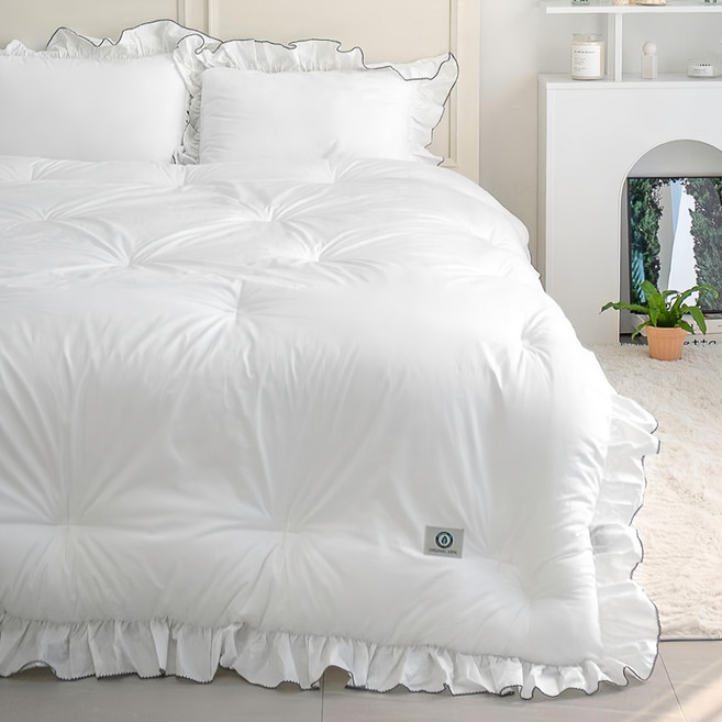 yesbedding 純荷葉邊飯店棉被, 白色