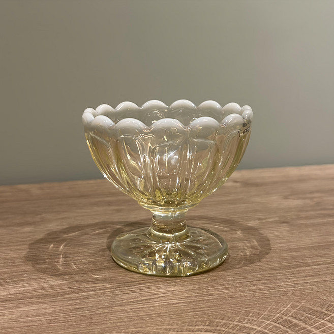 HIROTA GLASS 廣田硝子 雪花 冰沙高腳杯 小 96 x 68mm, 古董白, 1個