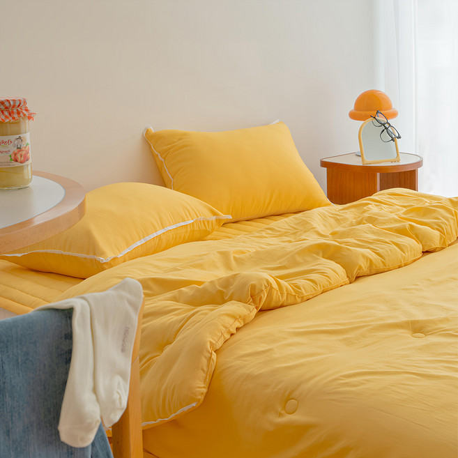 yesbedding 柔軟水洗奈米纖維素色絎縫四季被, 芒果黃色