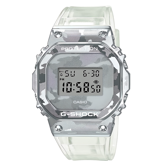 CASIO 卡西歐 G-SHOCK 手錶 耐衝擊構造 防水深度達200米 碼錶/倒數計時/多功能鬧鈴 自動日曆 GM-5600SCM-1DR