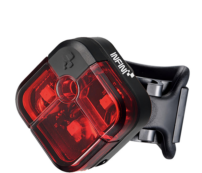 台灣 INFINI 3LED 紅色安全後燈 2種模式(閃爍/恆亮) 可夾在腰帶或包上, 黑色 + 紅色, 1個