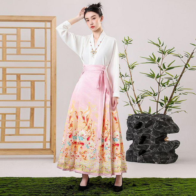 good 新中式女裝改良漢服女秋冬收腰顯瘦國風馬面裙套裝