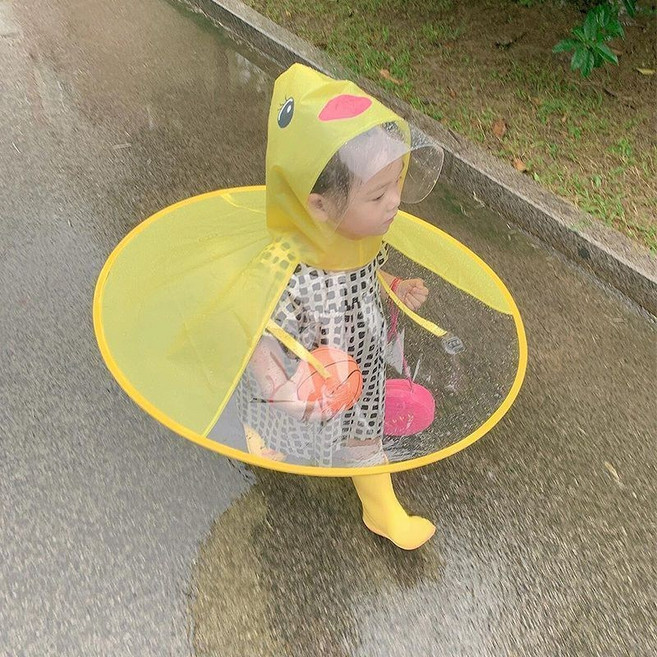 兒童小黃鴨斗篷式雨衣 幼稚園卡通飛碟造型雨披
