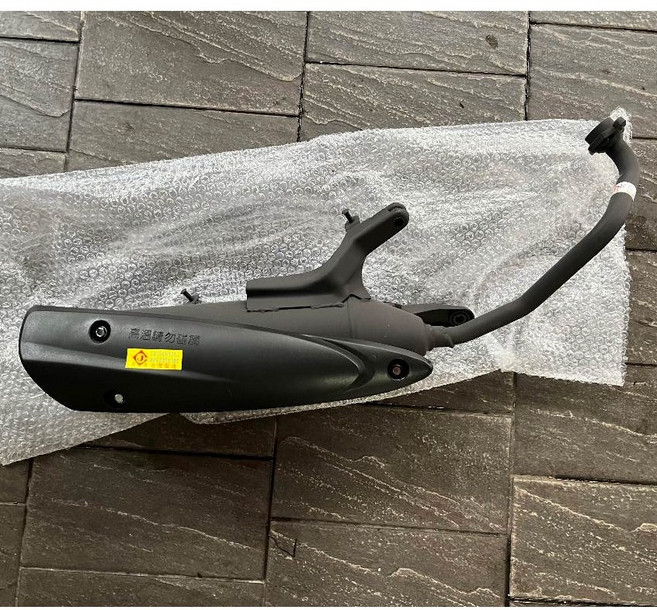 山葉YAMAHA RS100機車排氣管 副廠原廠型 耐高溫噴漆 化油版 台灣製, 1個, RS100