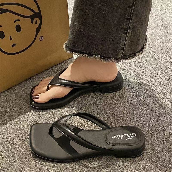 人字拖鞋女夏時尚外穿新款厚底踩屎感純色沙灘夾腳涼拖夏