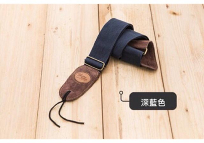 guitarman 真皮吉他背帶 深咖啡色, 1個, 深藍
