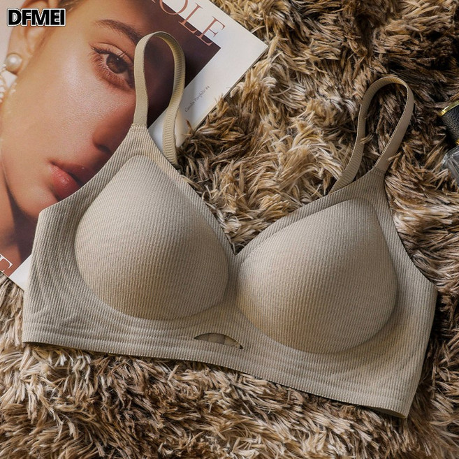 DFMEI 5517果凍膠固定杯鏤空乳膠無痕內衣女小胸聚攏透氣軟支撐舒適文胸
