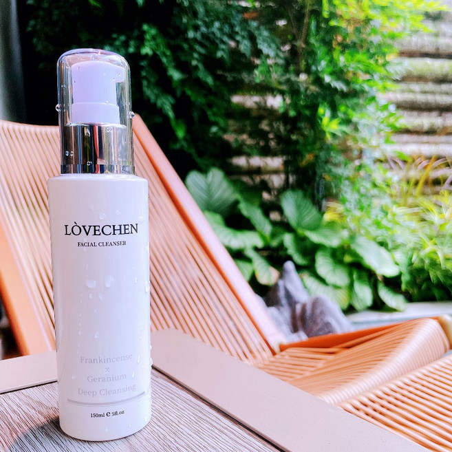 LÒVECHEN 煥白精粹洗卸潔顏露, 單瓶, 150ml