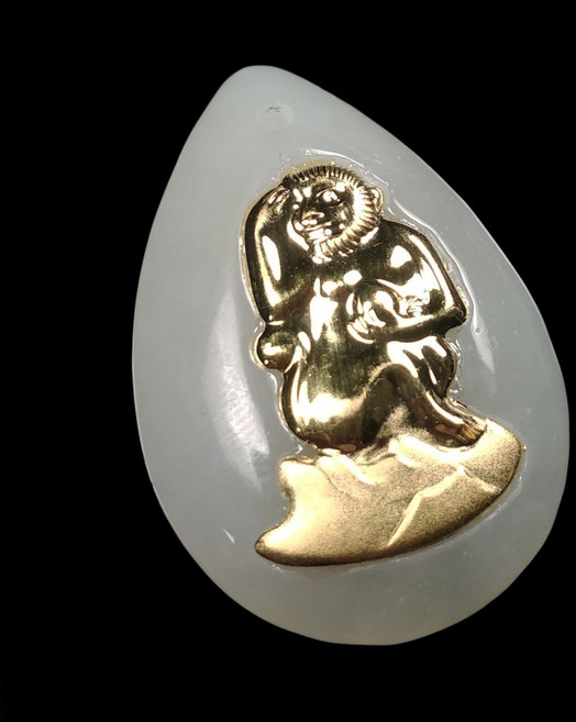 《博古珍藏》金鑲玉吊墜.和闐玉項鍊.鍍金墜子.附鋼鍊.玉佩禮盒