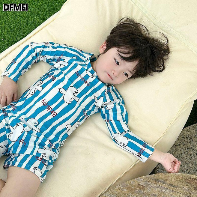 DFMEI 兒童寶寶泳衣夏季男孩度假風速幹長袖防曬分體泳裝